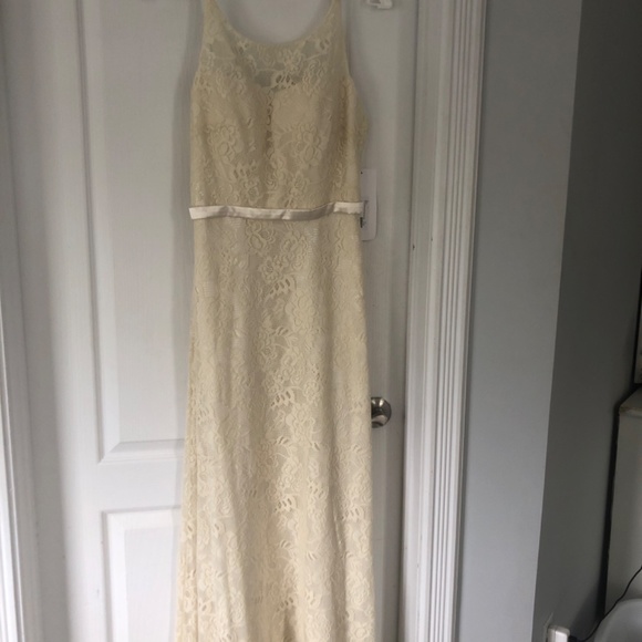 NWT Beautiful Ivory Lace Wedding/Formal Dress with Bolero Jacket - Picture 4 of 8